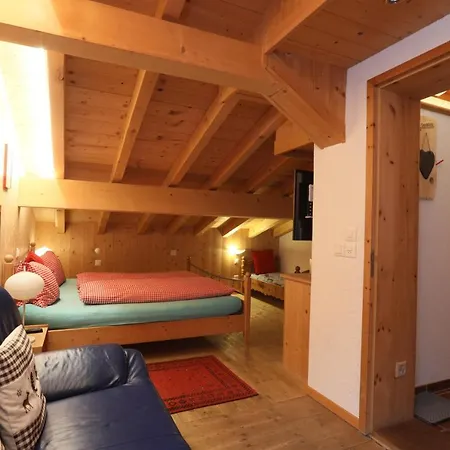 Stiffler-huus Bed and Breakfast Νταβός
