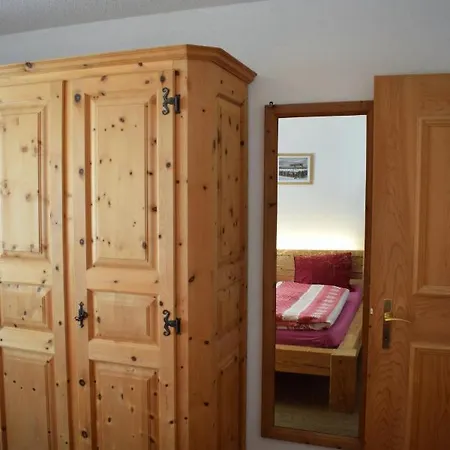 Frühstückspension Stiffler-huus 3*